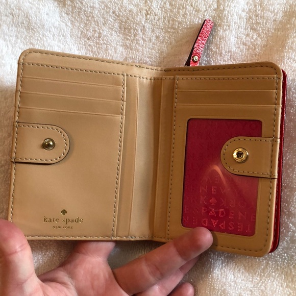 Kate Spade wallet - Picture 2 of 8